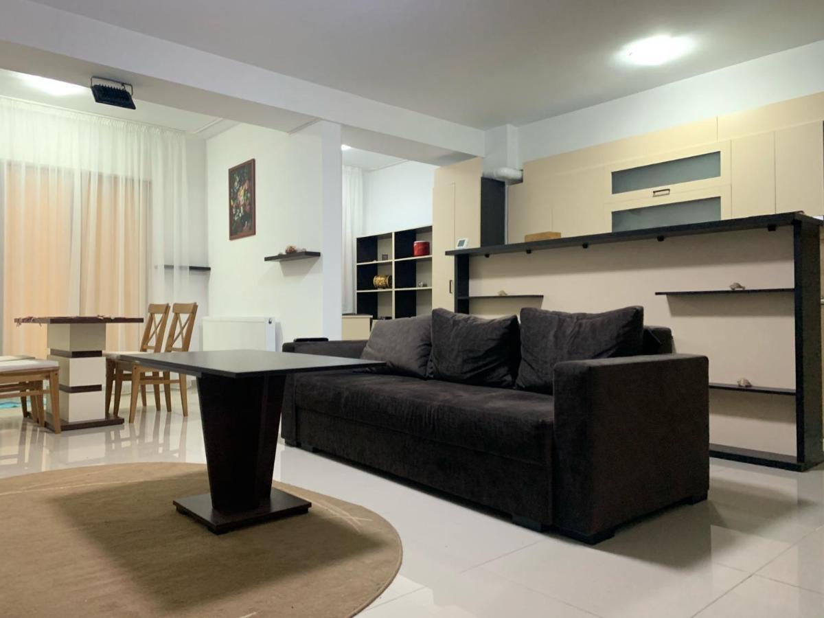 Ferdinand Apartment Constanţa Exterior foto